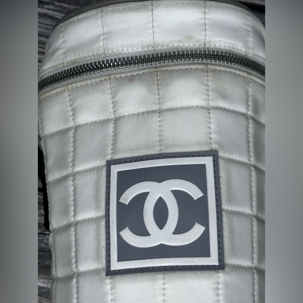 CHANEL Sports Line Bottle Holder White Shoulder Bag Cylindrical GUC - Picture 6 of 11